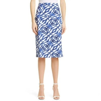 Splurge Monday’s Workwear Report: Akira Pencil Skirt